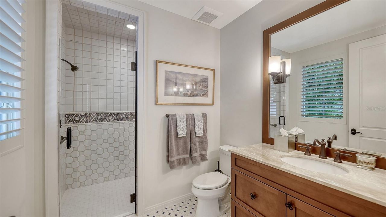 1729 Cherokee Drive, Sarasota, FL 34239 Photo