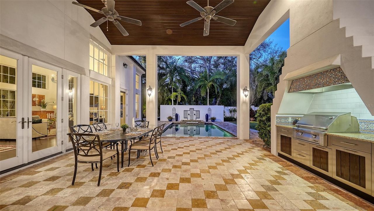 1729 Cherokee Drive, Sarasota, FL 34239 Photo