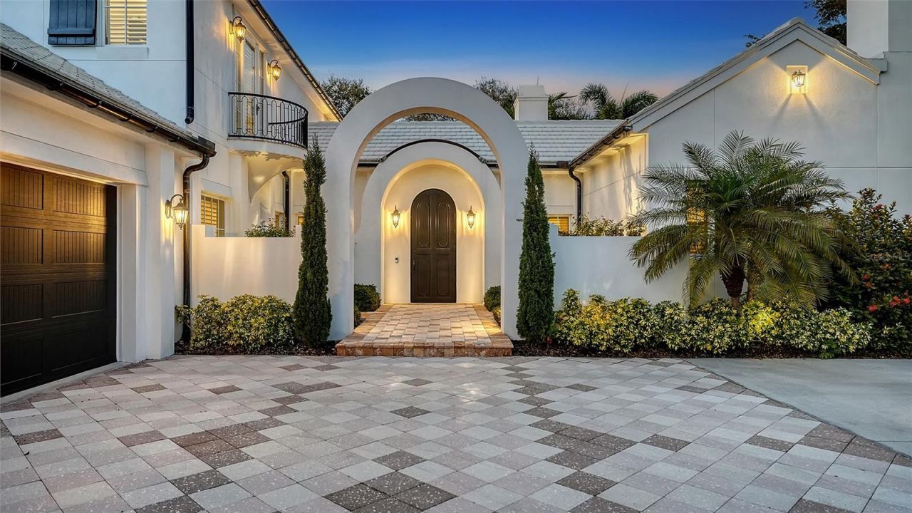 1729 Cherokee Drive, Sarasota, FL 34239 Photo