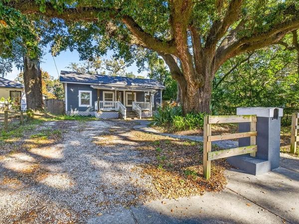 4205 N 15TH STREET, TAMPA, FL 33610
