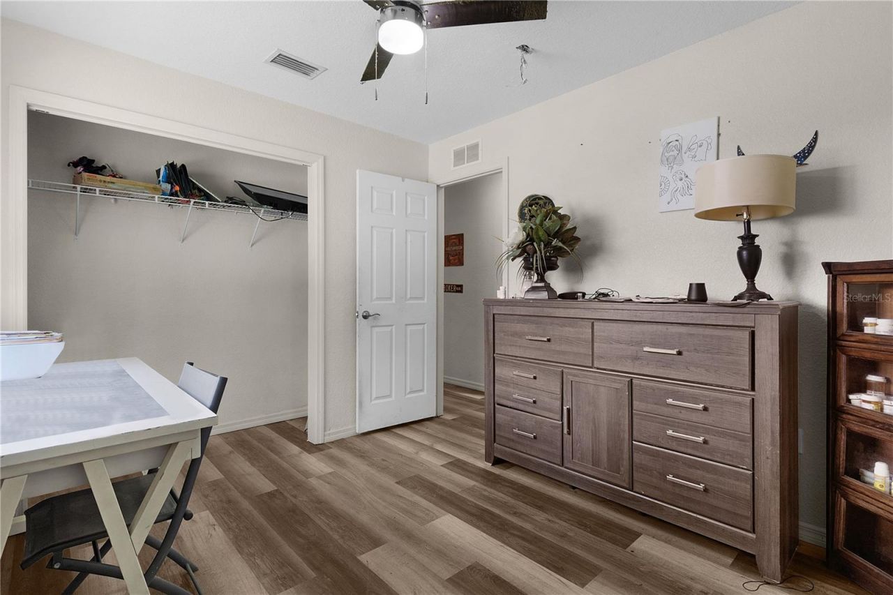 2597 NW Cr 426f Street Ne, Lake Panasoffkee, FL 33538 Photo