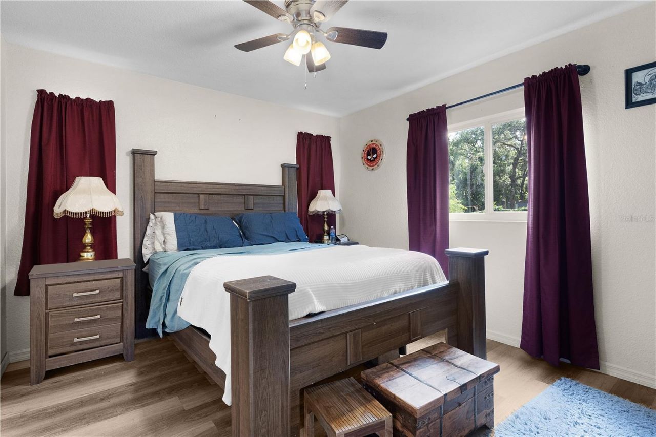 2597 NW Cr 426f Street Ne, Lake Panasoffkee, FL 33538 Photo