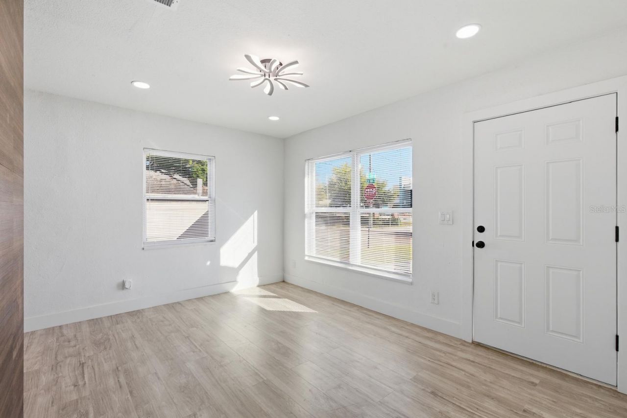 1801 13th Avenue S, Saint Petersburg, FL 33712 Photo