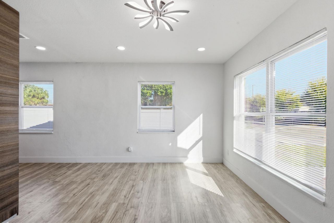 1801 13th Avenue S, Saint Petersburg, FL 33712 Photo