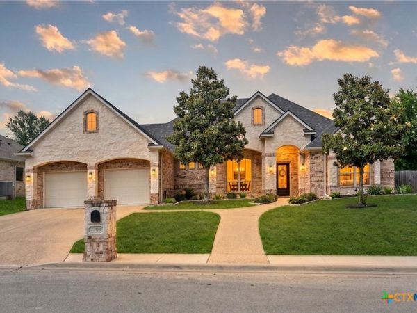 2204 Deerfield Drive, Temple, TX 76502