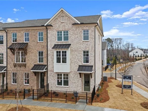 4563 Deanston Court, Unit 387, Peachtree Corners, GA 30092