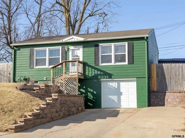 7208 Chandler Hills Drive , Bellevue, NE 68147