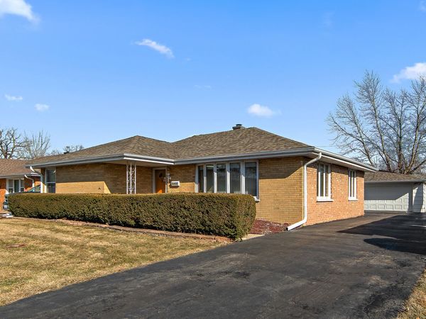 11015 S Natchez Avenue, Worth, IL 60482