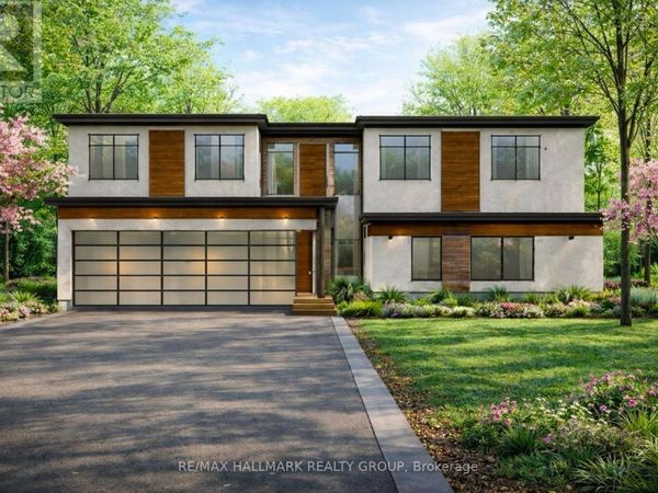 8 Davidson Drive, Ottawa, ON K1J7J9