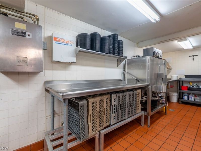 127 S Broadway Street, New Philadelphia, OH 44663 Photo 16