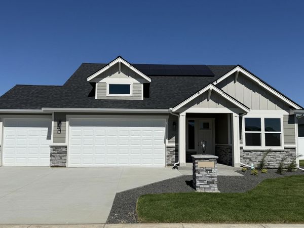 1236 N HIGH DESERT Dr, Deer Park, WA 99006