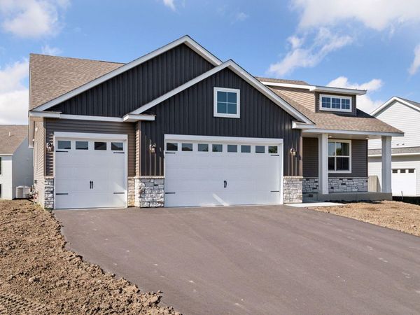 832 Forest Edge Drive, Jordan, MN 55352