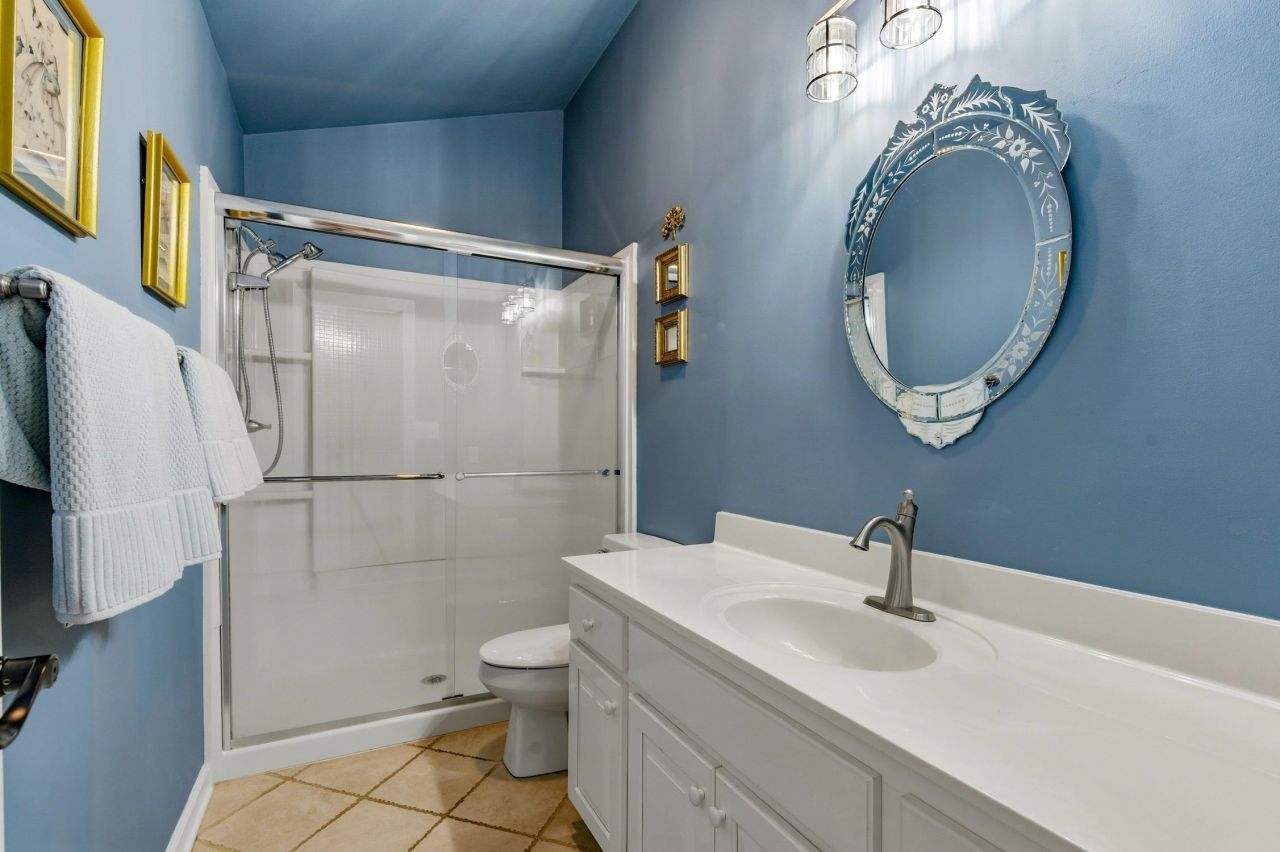 27 Red Tail Hawk Loop Photo 22