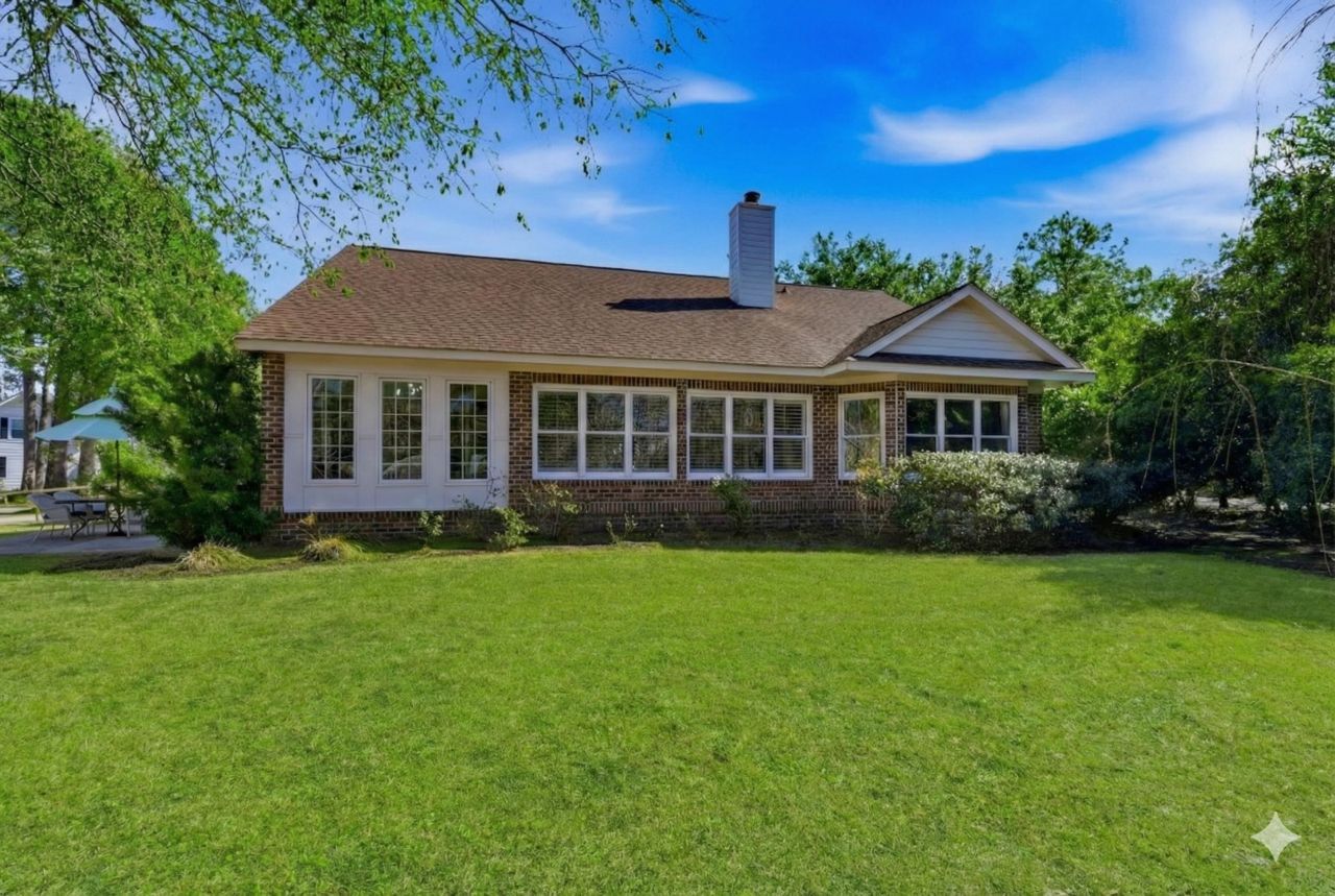 27 Red Tail Hawk Loop Photo 26