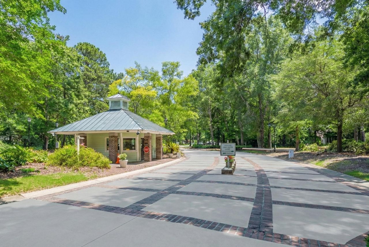 27 Red Tail Hawk Loop Photo 39