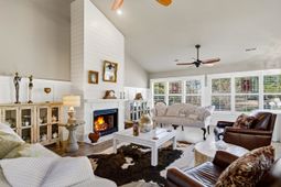 27 Red Tail Hawk Loop photo 4