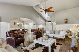 27 Red Tail Hawk Loop photo 4