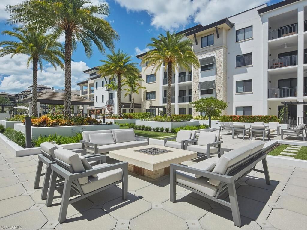 1135 3rd Ave S, Unit 218, Naples, FL 34102 Photo