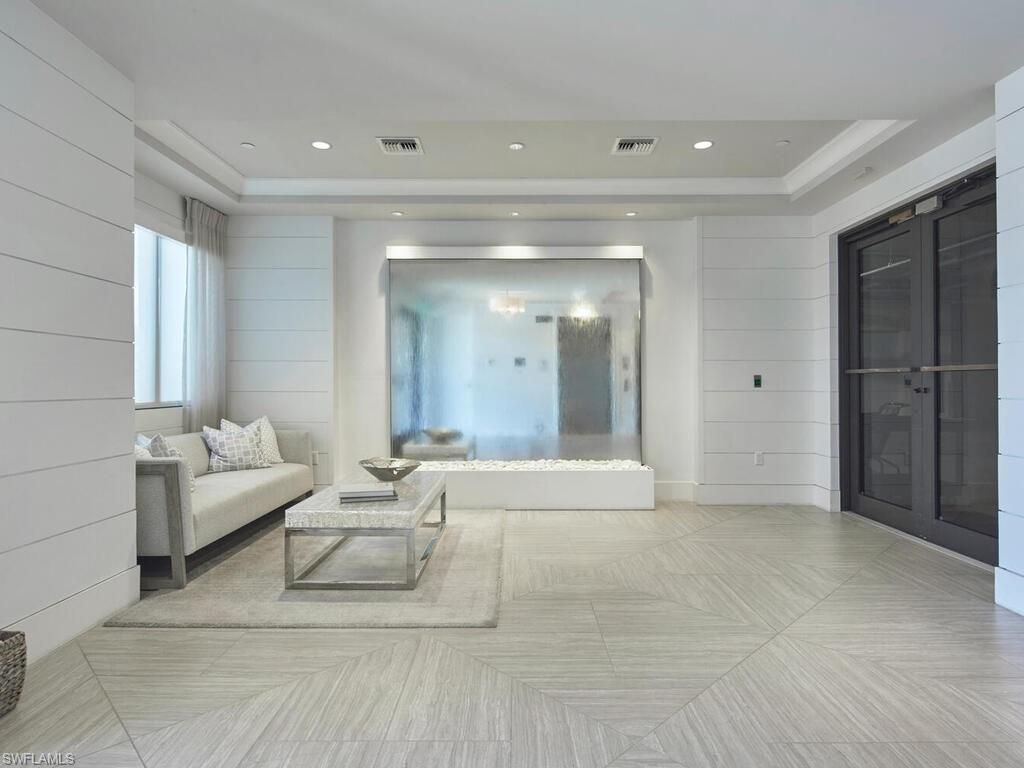 1135 3rd Ave S, Unit 218, Naples, FL 34102 Photo