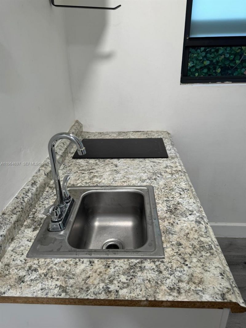 1756 NW 94th St, Unit Back, Miami, FL 33147 Photo