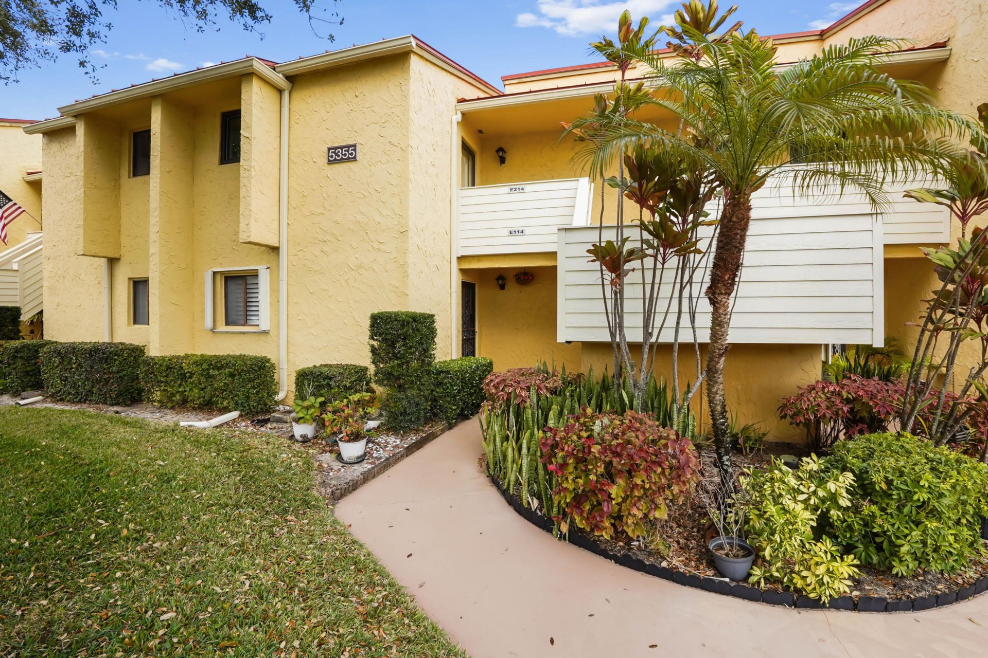 5355 SE Miles Grant Road, Unit 114, Stuart, FL 34997 Photo