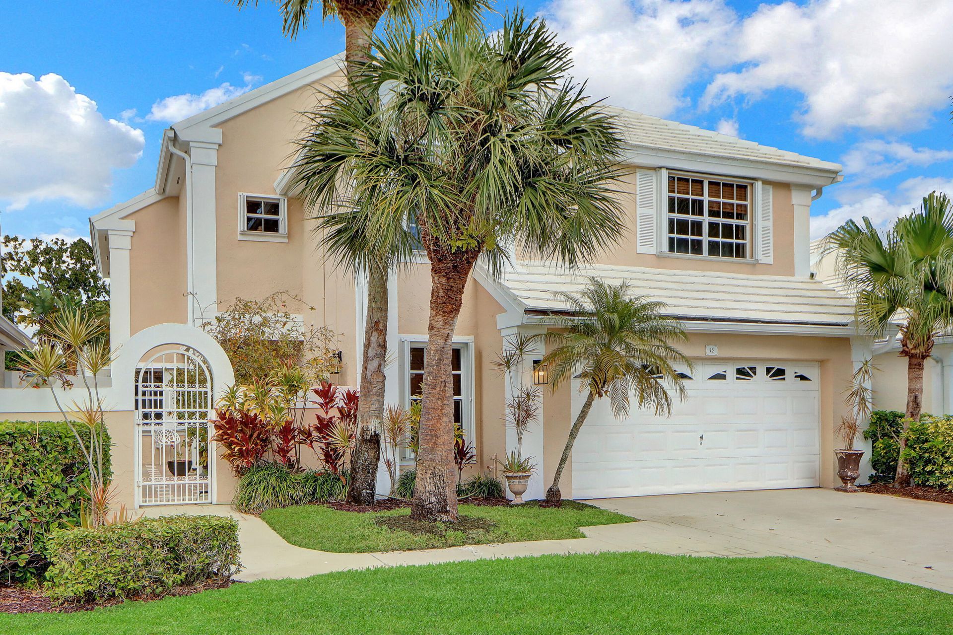12 Brighton Court, Palm Beach Gardens, FL 33418 Photo
