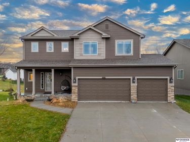 9406 S 173rd Street, Omaha, NE 68136