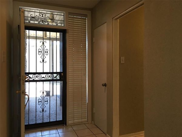 4500 Westridge Avenue, Unit 18, Fort Worth, TX 76116