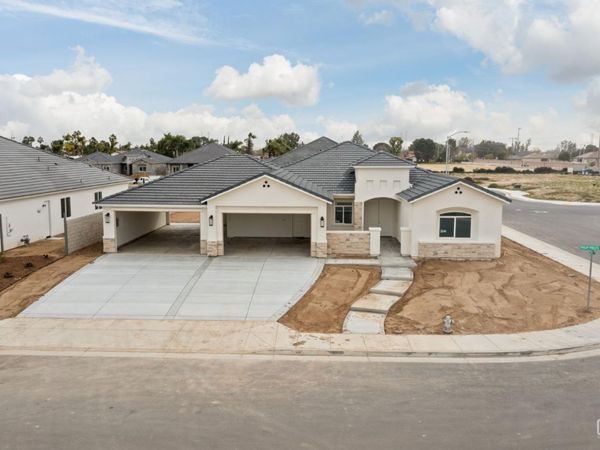 13620 Philip Phelps Avenue, Bakersfield, CA 93314