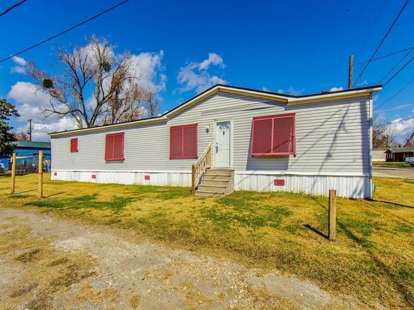 223 Peters St, Houma, LA 70363
