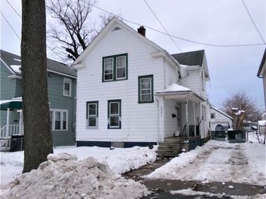 221 81st Street, Niagara Falls, NY 14304