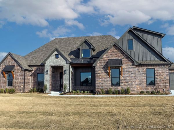 11125 S 217th East Avenue, Broken Arrow, OK 74014