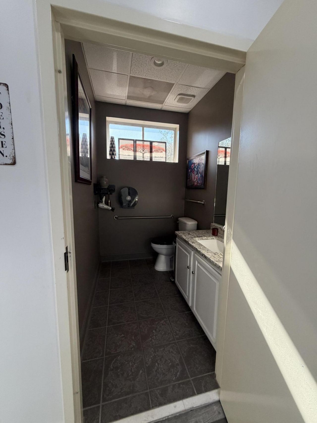 1037 Chuck Dawley Boulevard Photo 6