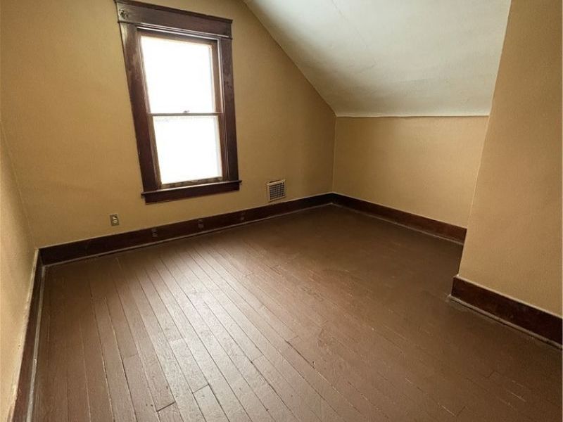 24 Euclid Avenue, Struthers, OH 44471 Photo 16