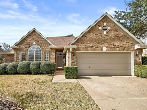 7604 Kiva DR, Austin, TX 78749