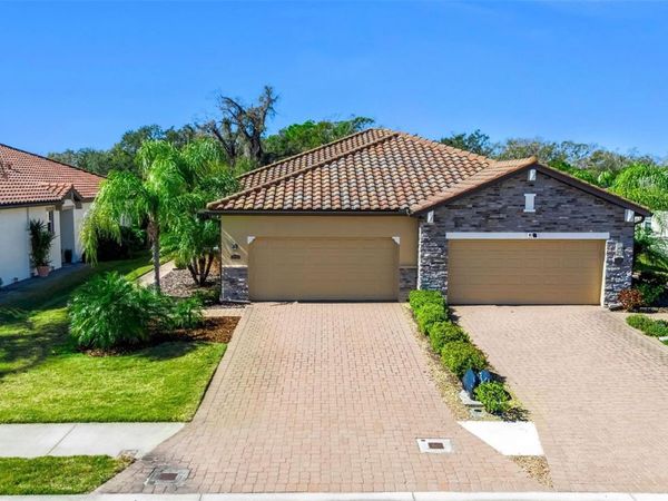 2712 STARWOOD COURT, BRADENTON, FL 34211