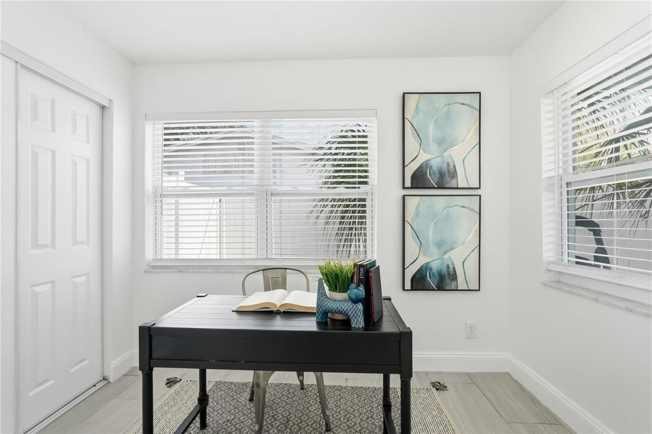 546 90th Avenue N, Saint Petersburg, FL 33702 Photo