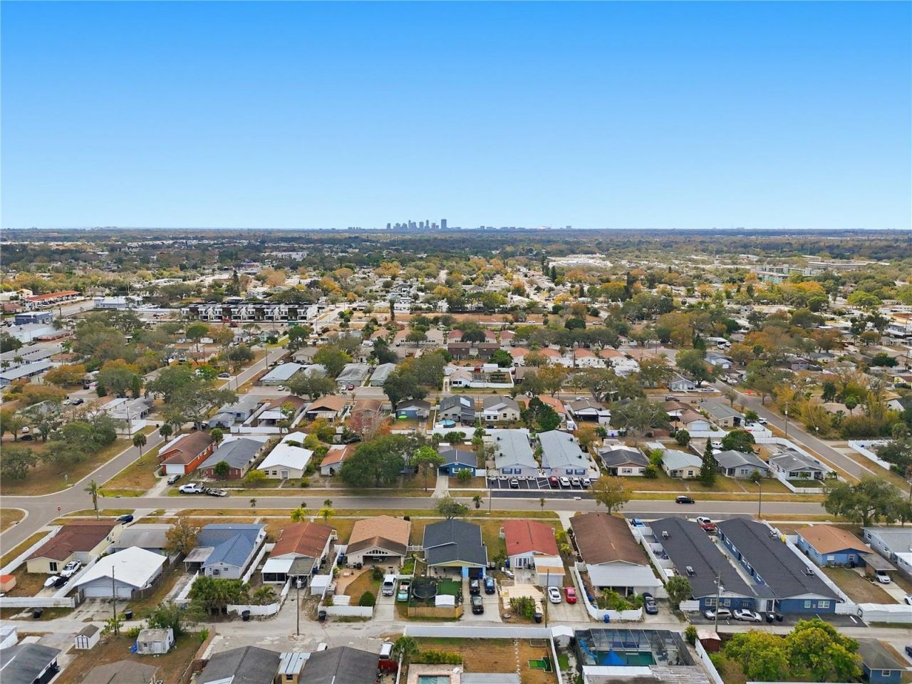 546 90th Avenue N, Saint Petersburg, FL 33702 Photo