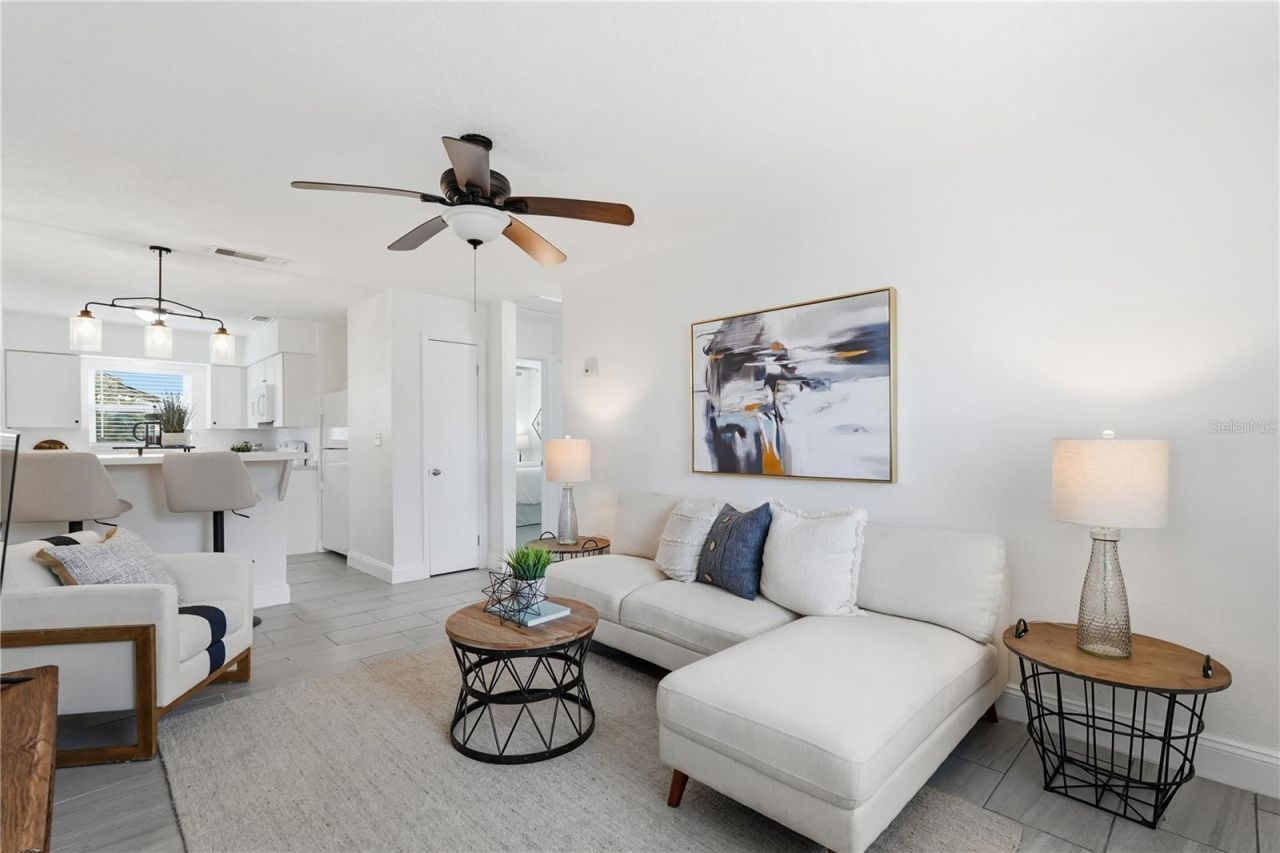 546 90th Avenue N, Saint Petersburg, FL 33702 Photo