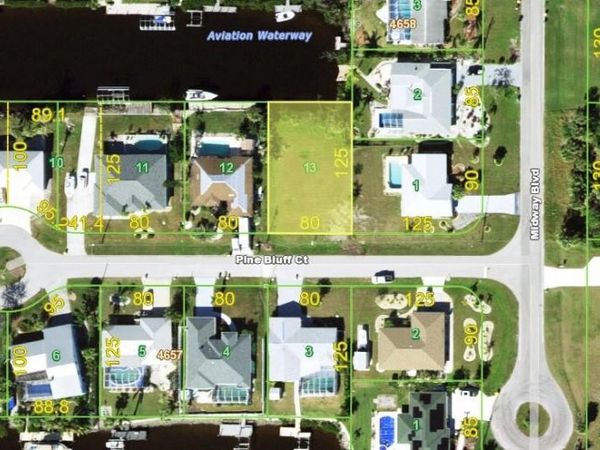 19262 PINE BLUFF COURT, PORT CHARLOTTE, FL 33948