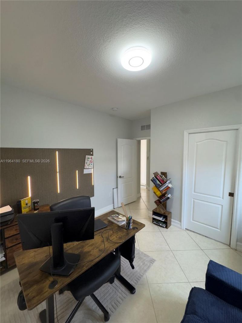 11177 NW 79th Ln, Doral, FL 33178 Photo