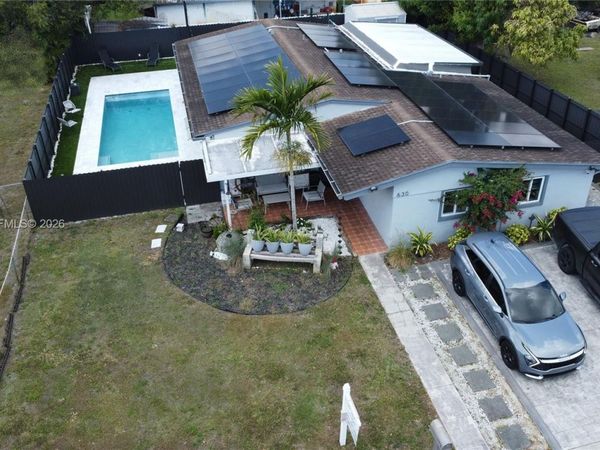 630 N 66th Ave , Hollywood, FL 33024