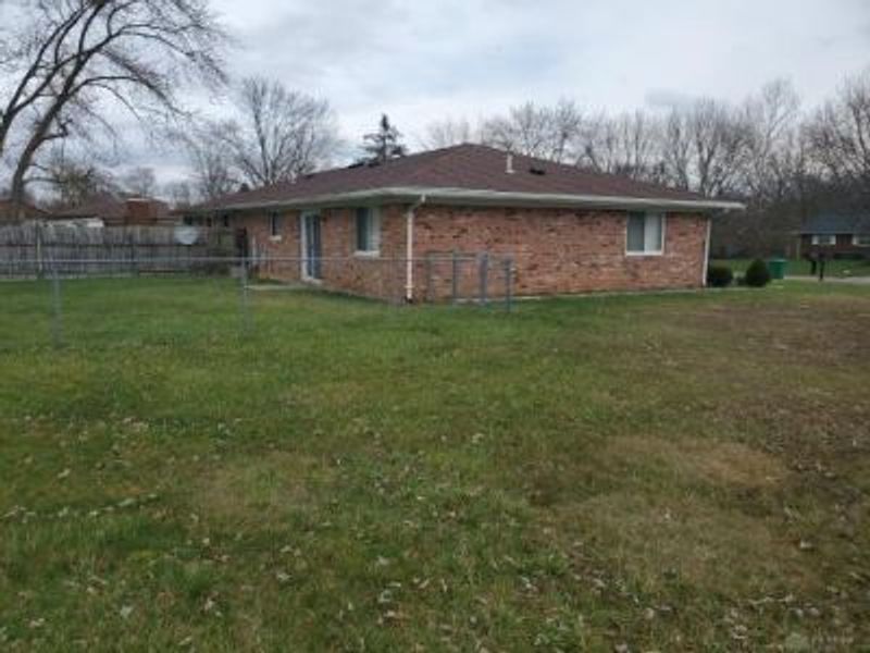 3080 Village Green Drive, Unit 3090, Dayton, OH 45432 Photo 4