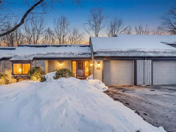 343 Heritage Hills, Unit B, Somers, NY 10589