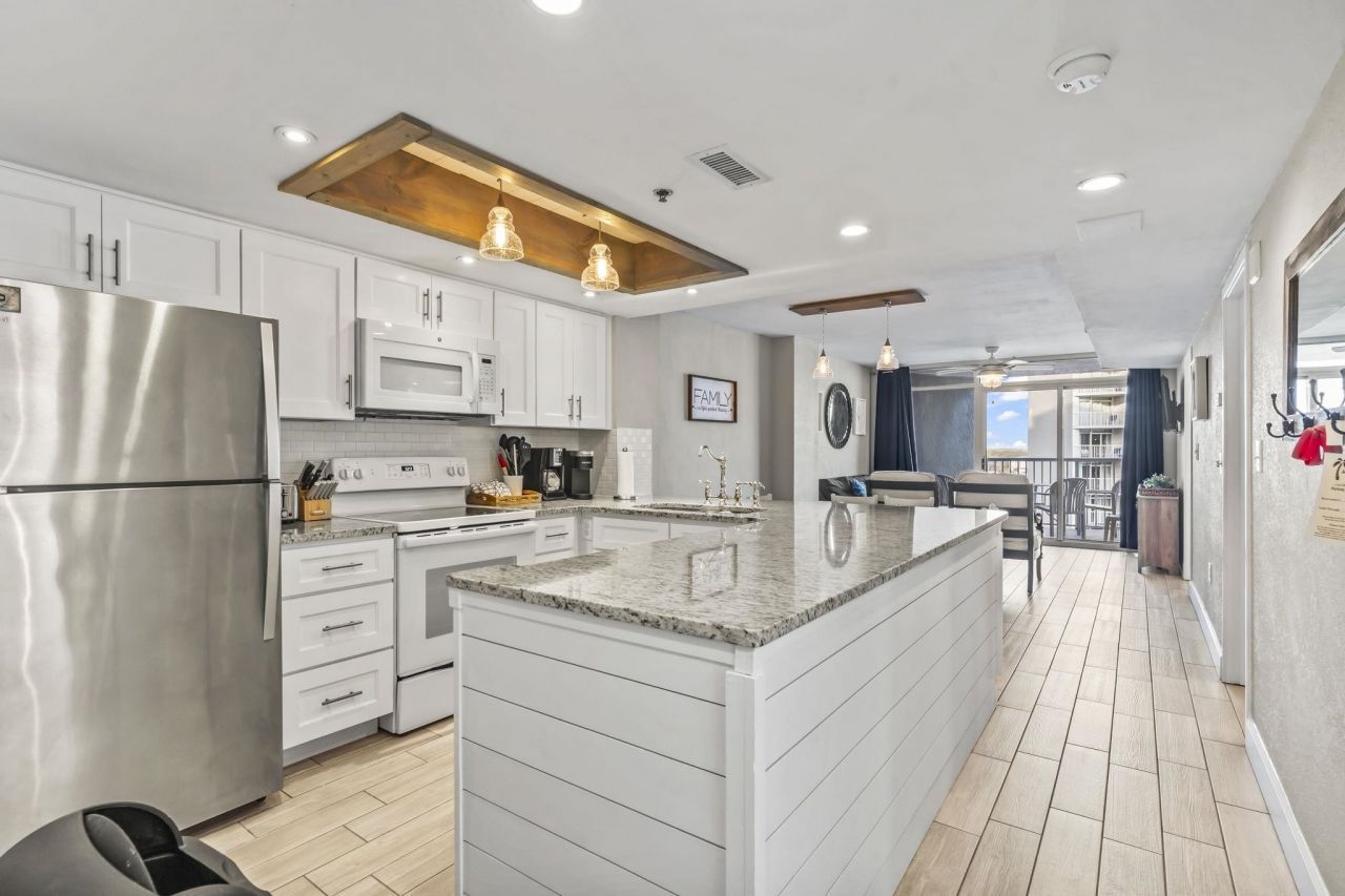 161 Seawatch Dr.  Photo 4