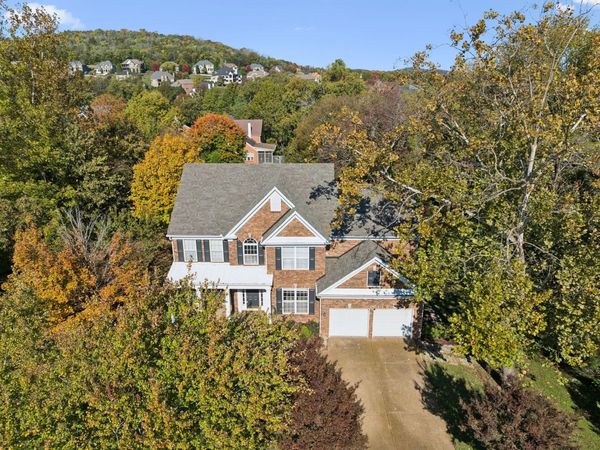 1527 Boreal Ct, Brentwood, TN 37027