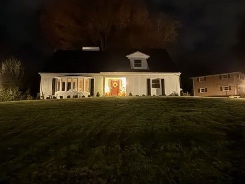 1691 Knob Hill Drive, Coshocton, OH 43812 Photo 2