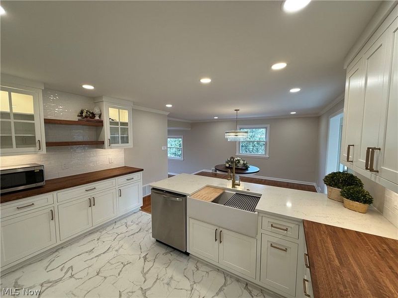 1691 Knob Hill Drive, Coshocton, OH 43812 Photo 9