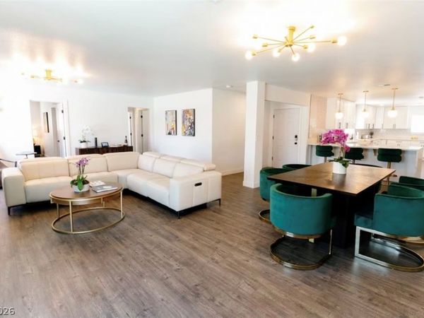 1305 S 16th Street, Las Vegas, NV 89104