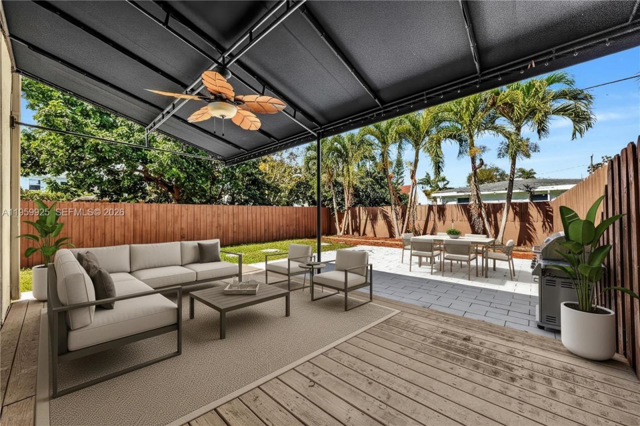 4025 SW 10th St, Miami, FL 33134 Photo